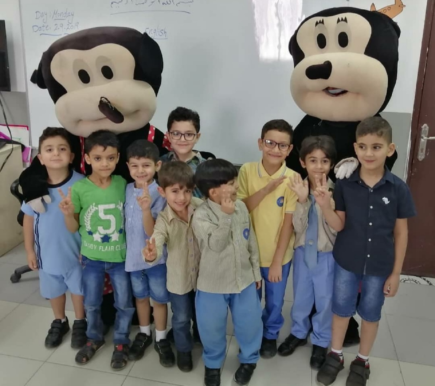 SCHOOL LIFE - Kindergarten & Primary 